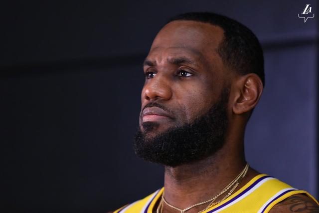 杨毅：总局已不再信任这届篮协在男篮上的选择