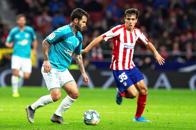 范子铭12分首钢送江苏9连败 陈盈骏8分8篮板